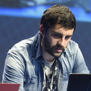 Aarón Flecha