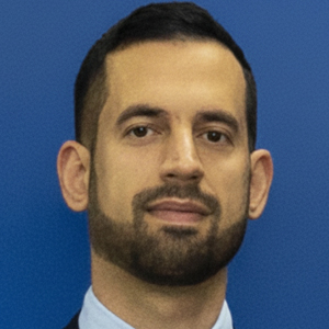 Alejandro González