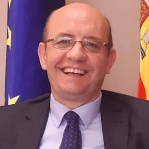 Fernando Nogales
