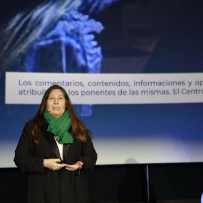 Persecucion Penal De La Delincuencia En El Ciberespacio Accion Legislativa Y Funcion Del Ministerio Fiscal Espanol Maria Elvira Tejada