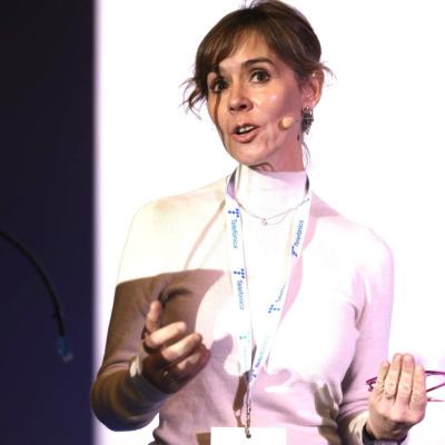 Monica Salas 17