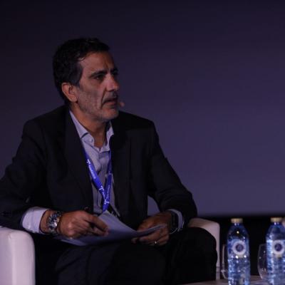 Andres J. Ruiz V. Moderador 19