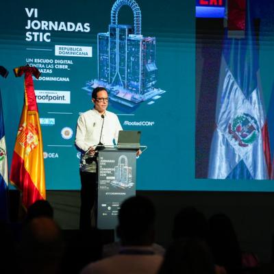Clausura03c