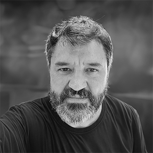 Raúl Suárez González